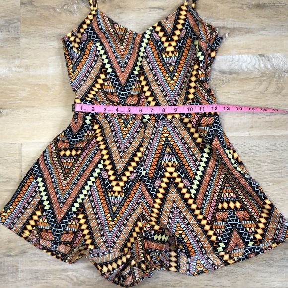 H&M Romper - Picture 4 of 9